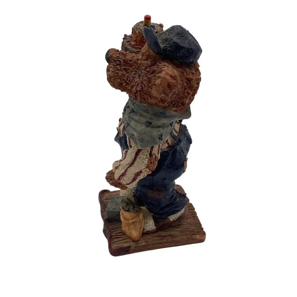 Birthday Figurine Bearstone‎ Collection 1995